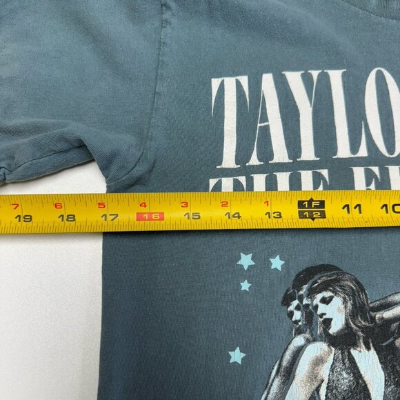 Taylor Swift The Eras Tour T Shirt Small 17x25 Gray Short Sleeve Tour - Picture 11 of 12
